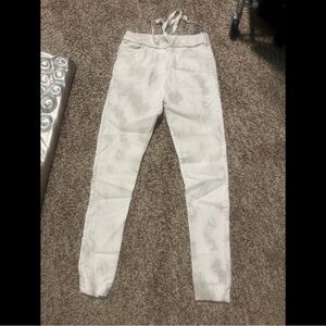 Venti6 White and Gray Joggers